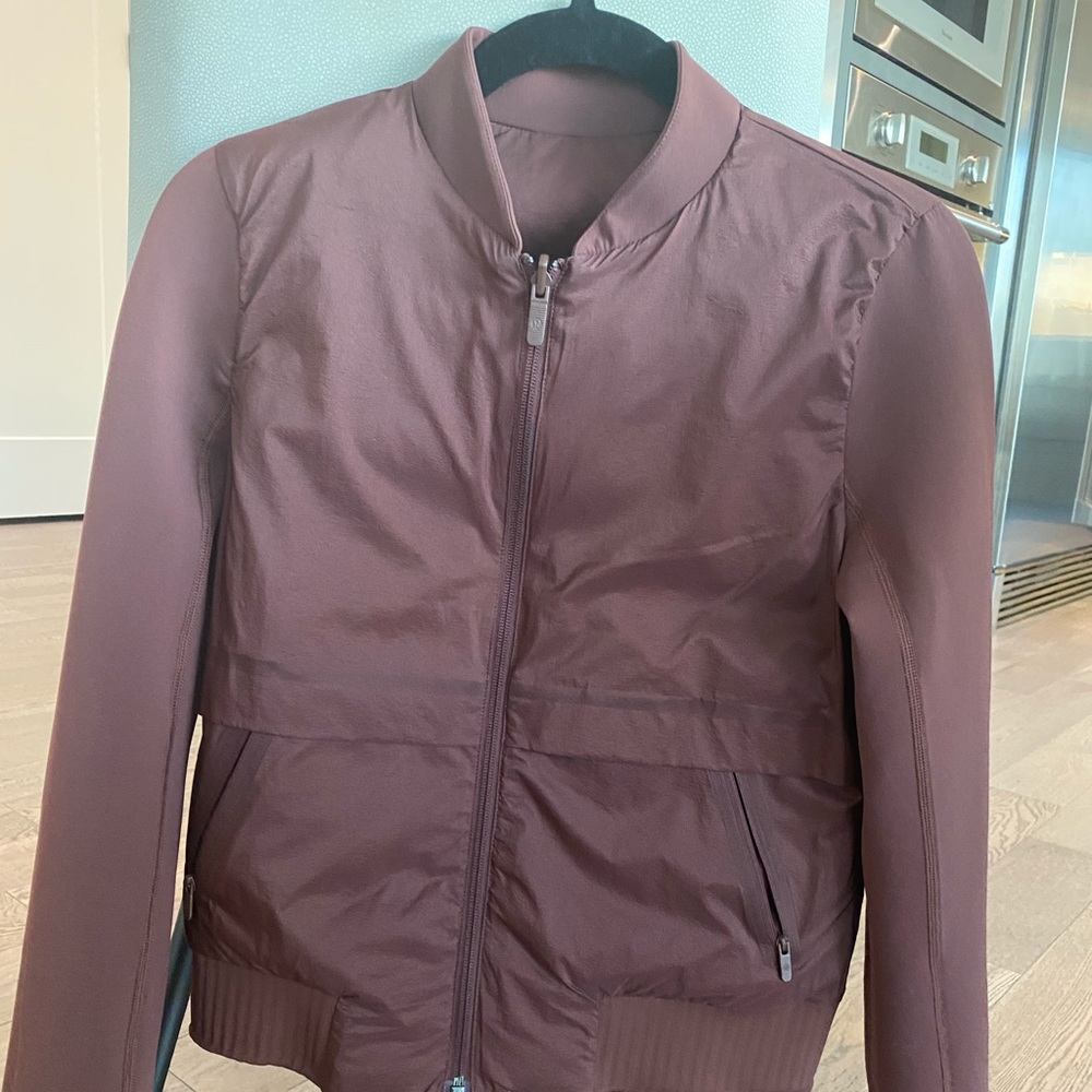 Lululemon Lightweight Reversible Jacket - image 3